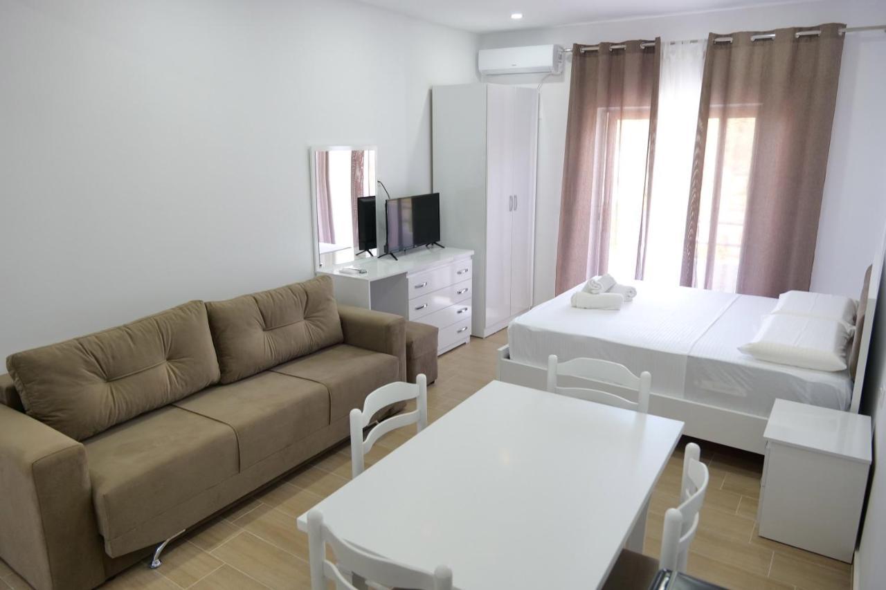 Iljo Apartments Ksamil Exterior foto